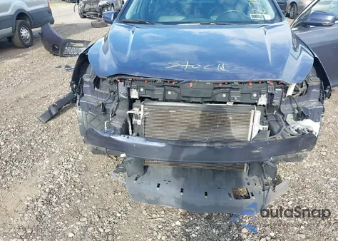 2013 Chevrolet Malibu 2Lz из США, поврежденный, VIN 1G11J5SX1DF272237